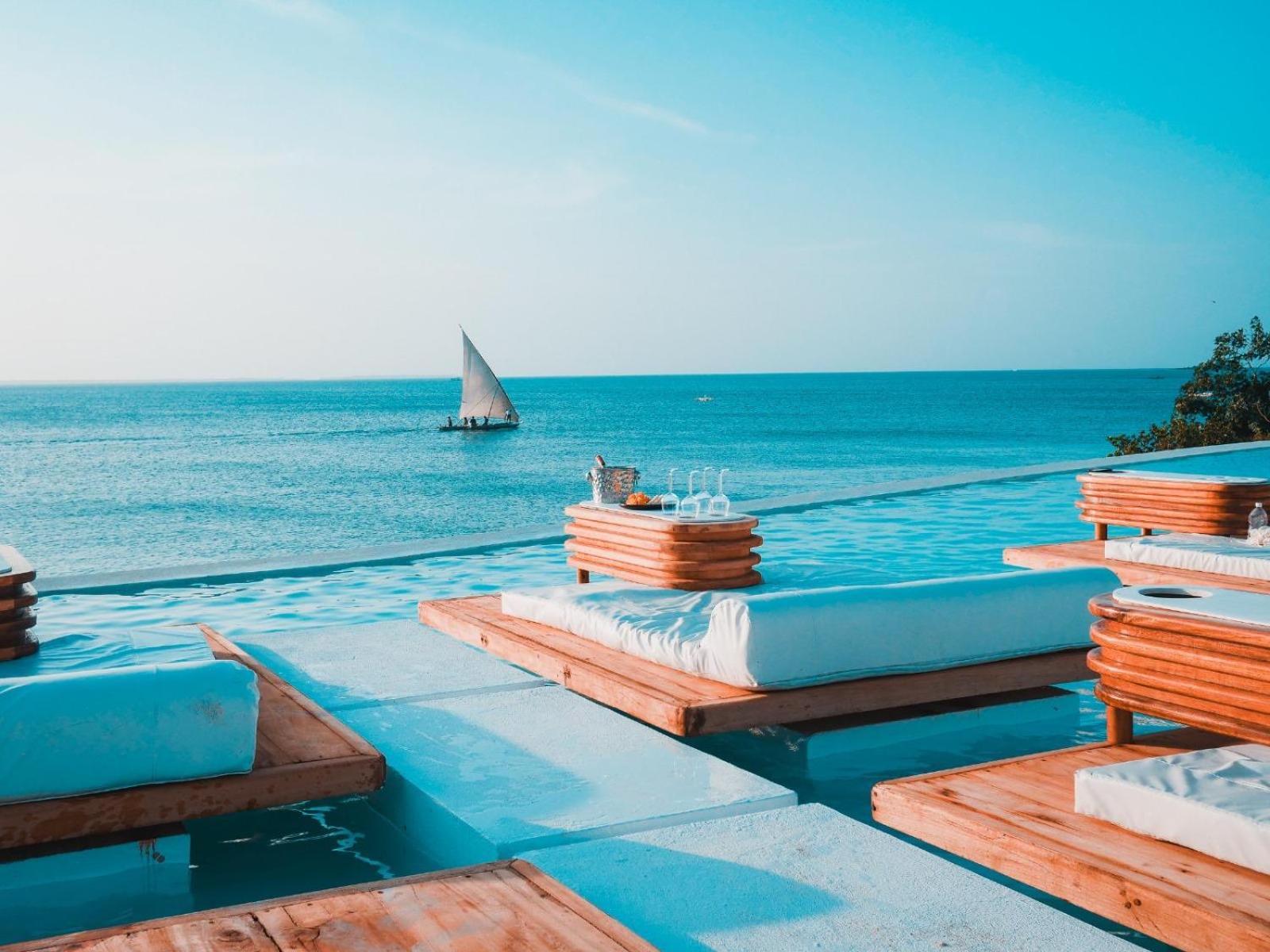 Le Saint Tropez Hotel Kidoti Bagian luar foto
